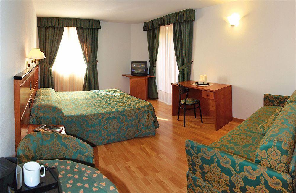 Albergo Aprica Garni Екстер'єр фото